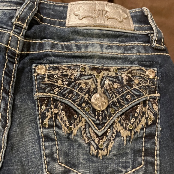 Miss Me Jeans - Picture 5 of 9